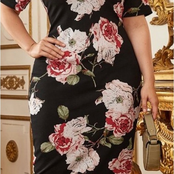 Plus Fitted Floral Dusty Rose Dress - Picture 4 of 13